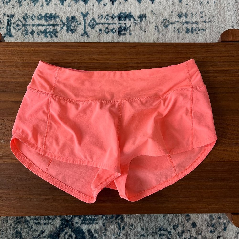 Lululemon Sunset Speed Up Shorts 2.5" Size 4
